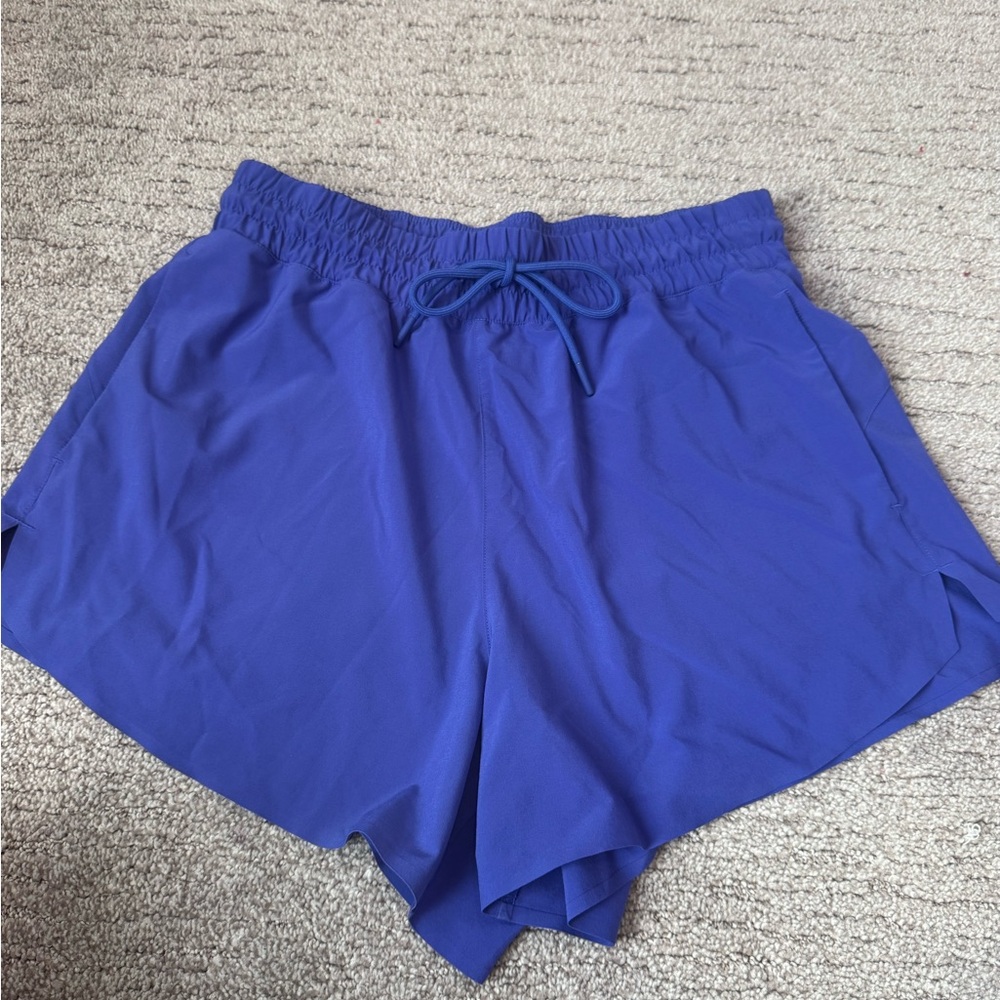 Athleta training shorts